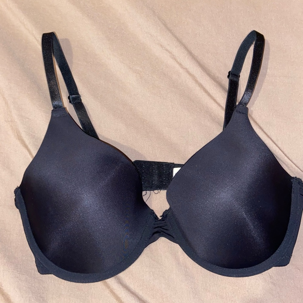 Women’s 34D Black Bra